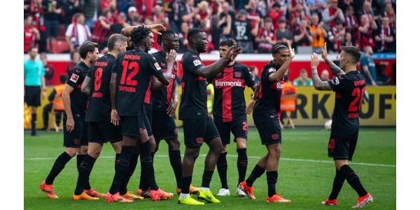 Bayer 04 Leverkusen satte en ubeseiret serie på 34 kamper i Bundesliga